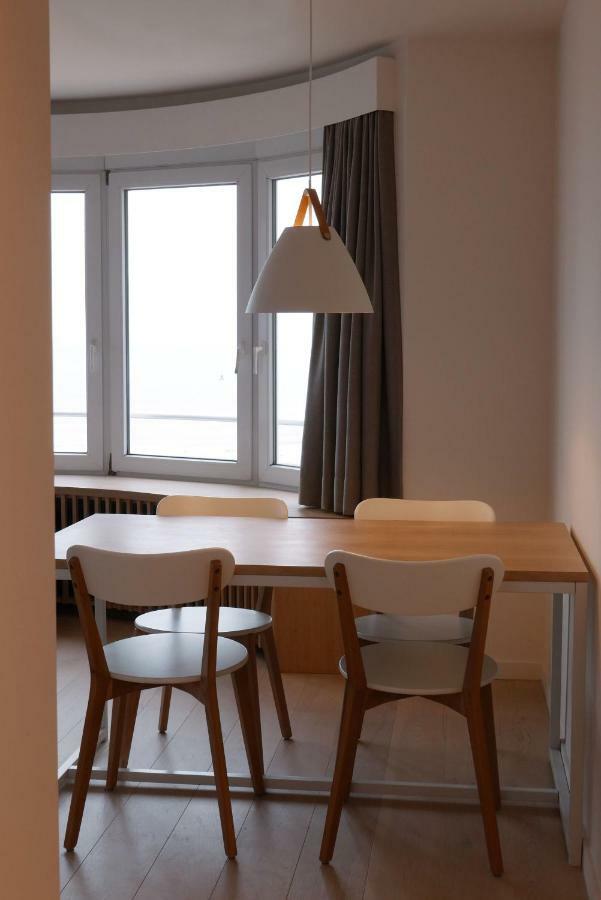 Appartement Met Zeezicht 奥斯滕德 外观 照片