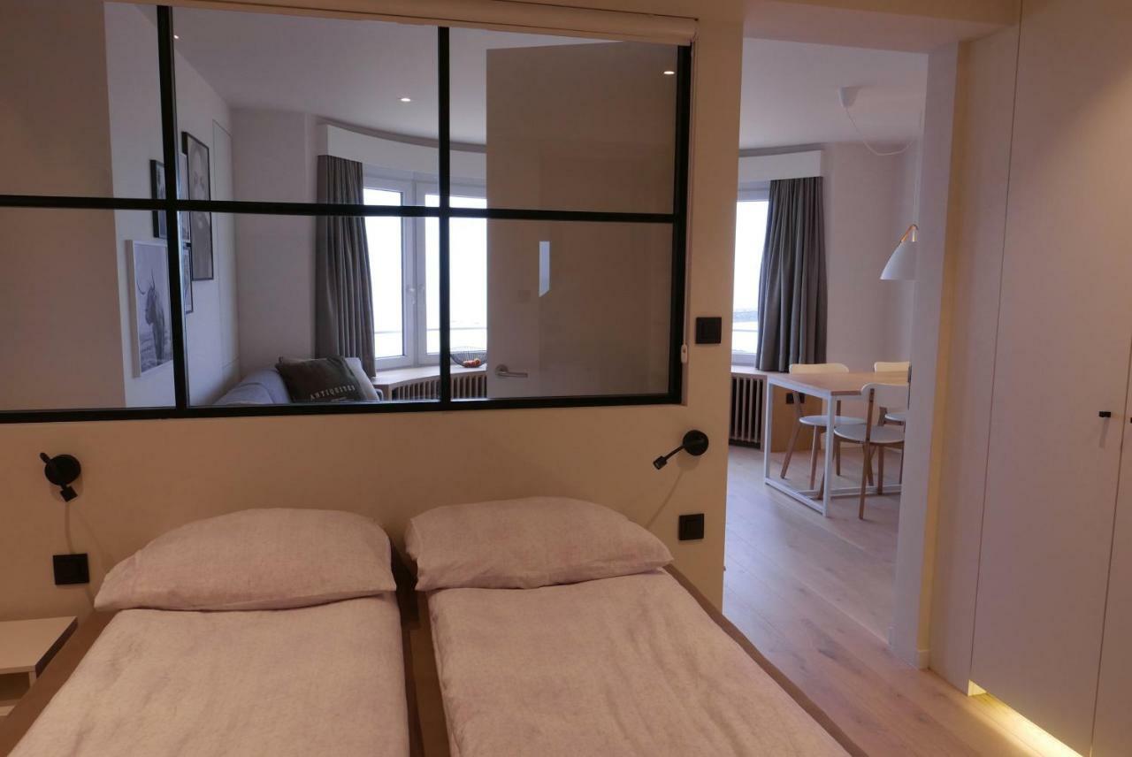 Appartement Met Zeezicht 奥斯滕德 外观 照片